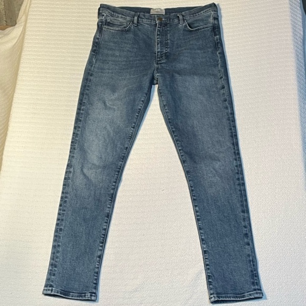 Triarchy V High Rise Straight Leg Blue Jean Women 34x30.5" Zip 5 Pocket